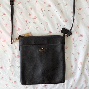 black coach crossbody purse